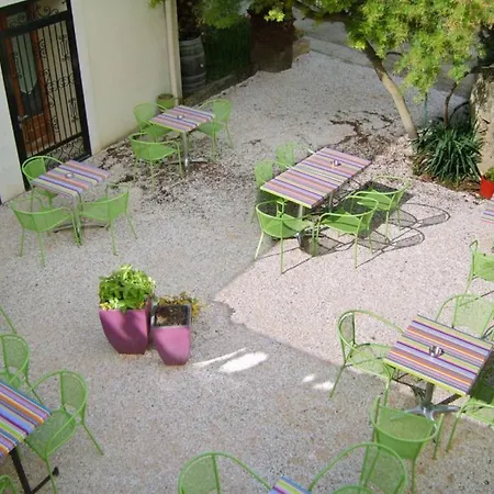 Du Chateau Ξενοδοχείο