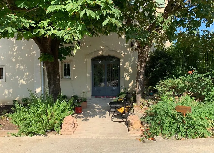 Hotell Du Chateau Margon (Herault)